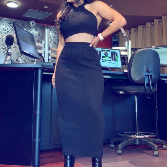 Retail Black Set. - Picture 2 of 2